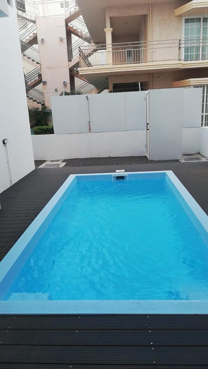 Nayuha Apt B Flic en Flac ภายนอก รูปภาพ